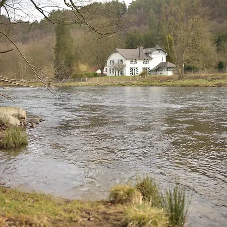 Du Moulin